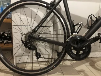 Used Canyon Ultimate CF SL 7 2022 Road & Gravel — image 2 of 4