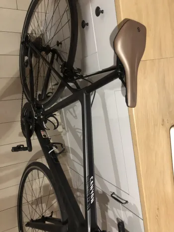Used Canyon Ultimate CF SL 7 2022 Road & Gravel — image 3 of 4