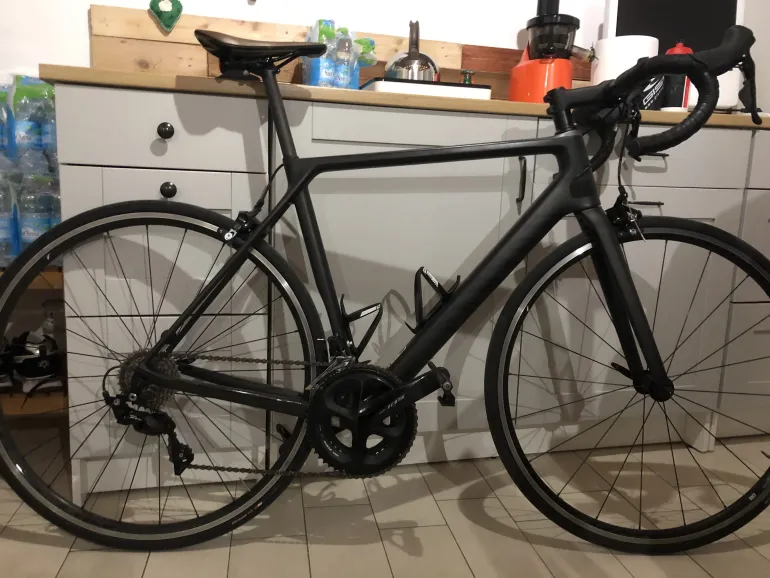 Used Canyon Ultimate CF SL 7 2022 Road & Gravel — image 1 of 4