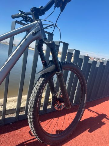 Used Scott Ransom 930 2023 2023 Mountainbike, Light Gray, 29 — image 7 of 9