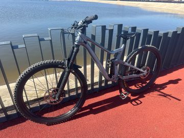 Used Scott Ransom 930 2023 2023 Mountainbike, Light Gray, 29 — image 6 of 9