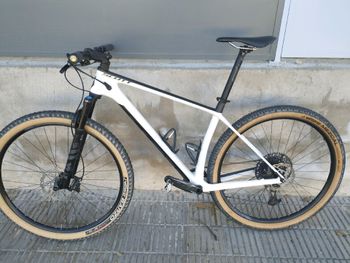 Used Scott Scale 920 2021 2021 Mountainbike, White, 29 — image 2 of 44
