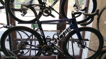 Used Factor OSTRO VAM Shimano Dura-Ace Di2 9270 2023 2023 Road & Gravel