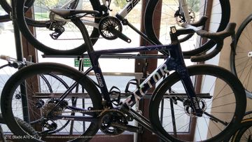 Factor OSTRO VAM Shimano Dura-Ace Di2 9270 2023 2023 Road & Gravel usato