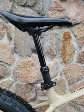 Used Trek Roscoe 6 2020 Mountainbike, Light Gray — image 6 of 11