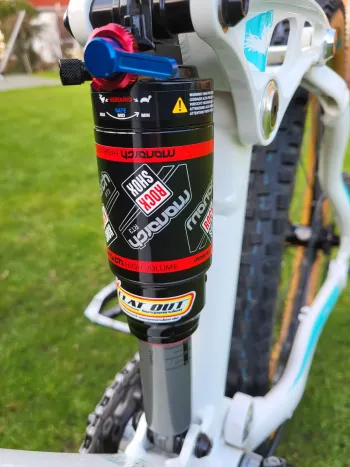 Used Norco Vixa 2011 Mountainbike, White — image 8 of 27