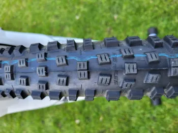 Used Norco Vixa 2011 Mountainbike, White — image 7 of 27