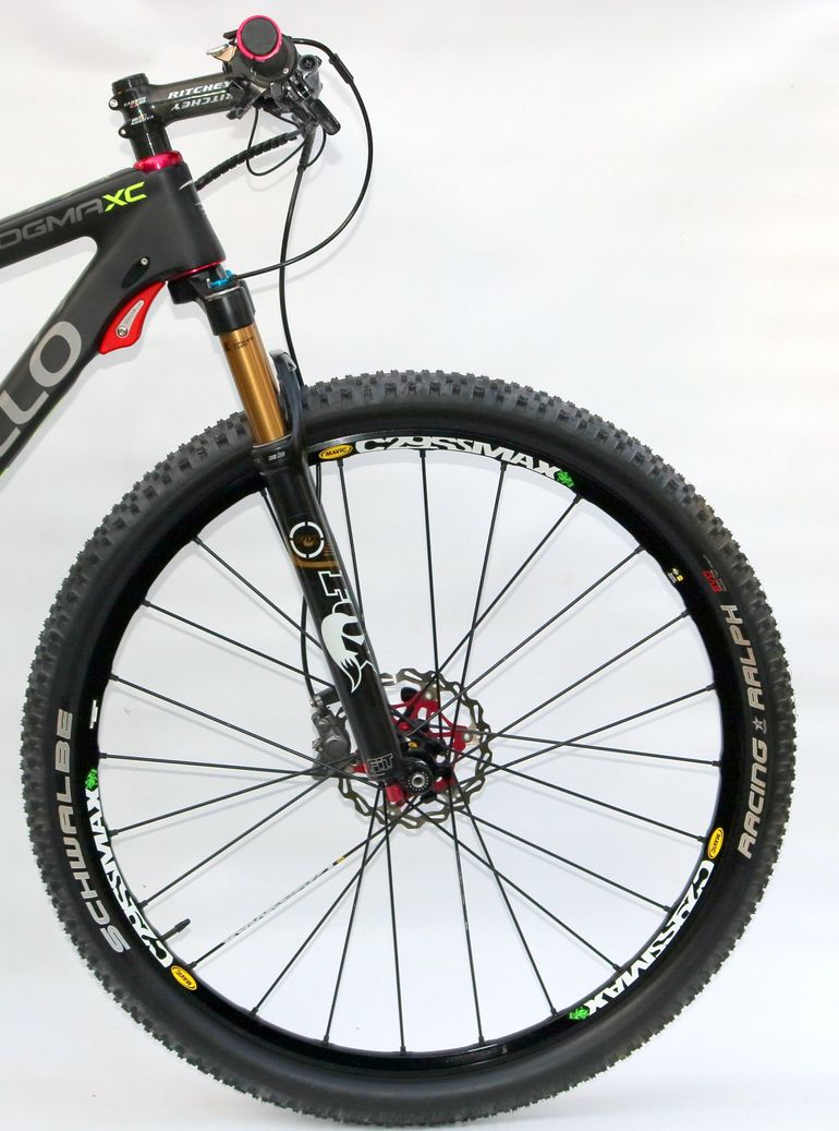 Used Pinarello Dogma XC 9.9 2016 Mountainbike, Light Gray — image 6 of 16