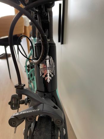 Used Bianchi Aria Shimano Ultegra Di2 2020 Road & Gravel, Blue — image 3 of 7