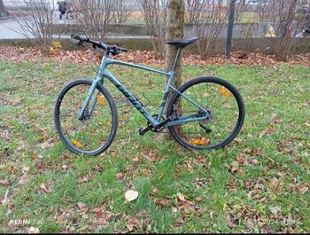 Used Giant Fastroad AR 1 / V2 2023 Road & Gravel