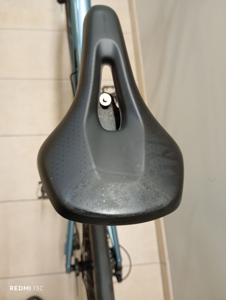 Brugt Giant Fastroad AR 1 / V2 2023 Road & Gravel — billede 8 af 9