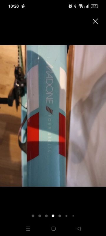 Used Trek Madone 4.7 H2 Compact 2014 2014 Road & Gravel, Blue — image 4 of 10