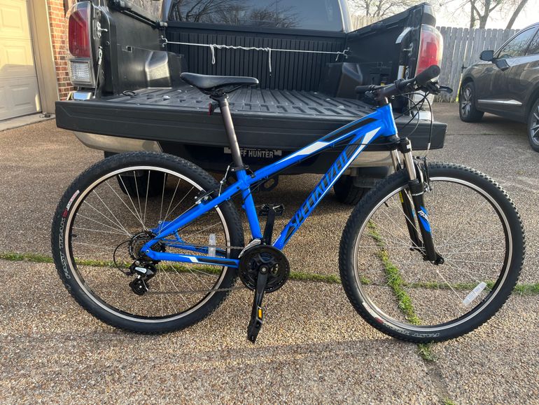 Used Specialized Hardrock 650b 2017 2017 Mountainbike — image 6 of 7