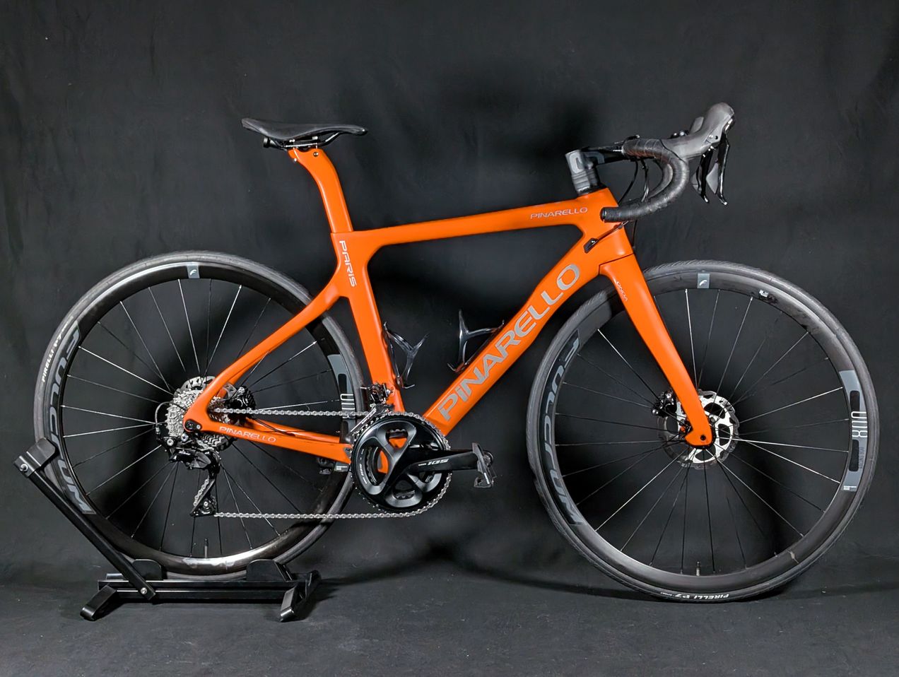 Pinarello store PARIS 105 11S used