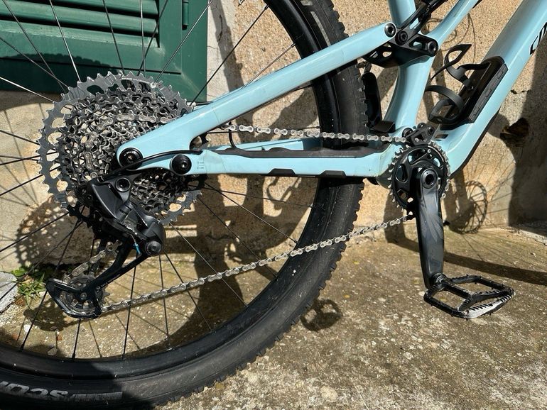 Specialized Stumpjumper EVO Comp 2022 2022 Mountainbike usato, Blu — immagine 3 di 11