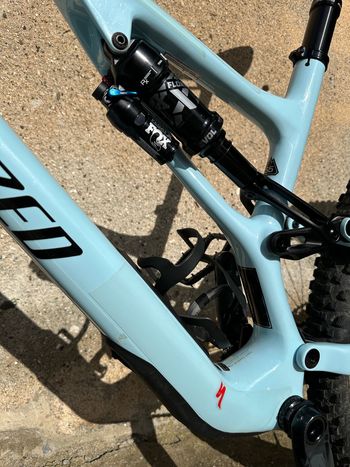 Specialized Stumpjumper EVO Comp 2022 2022 Mountainbike usato, Blu — immagine 6 di 11