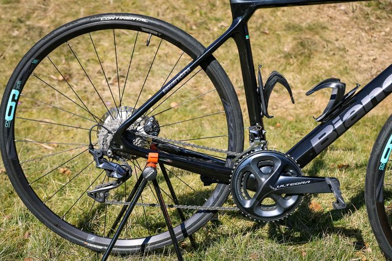Brugt Bianchi Infinito Shimano Ultegra 2022 Road & Gravel — billede 5 af 7