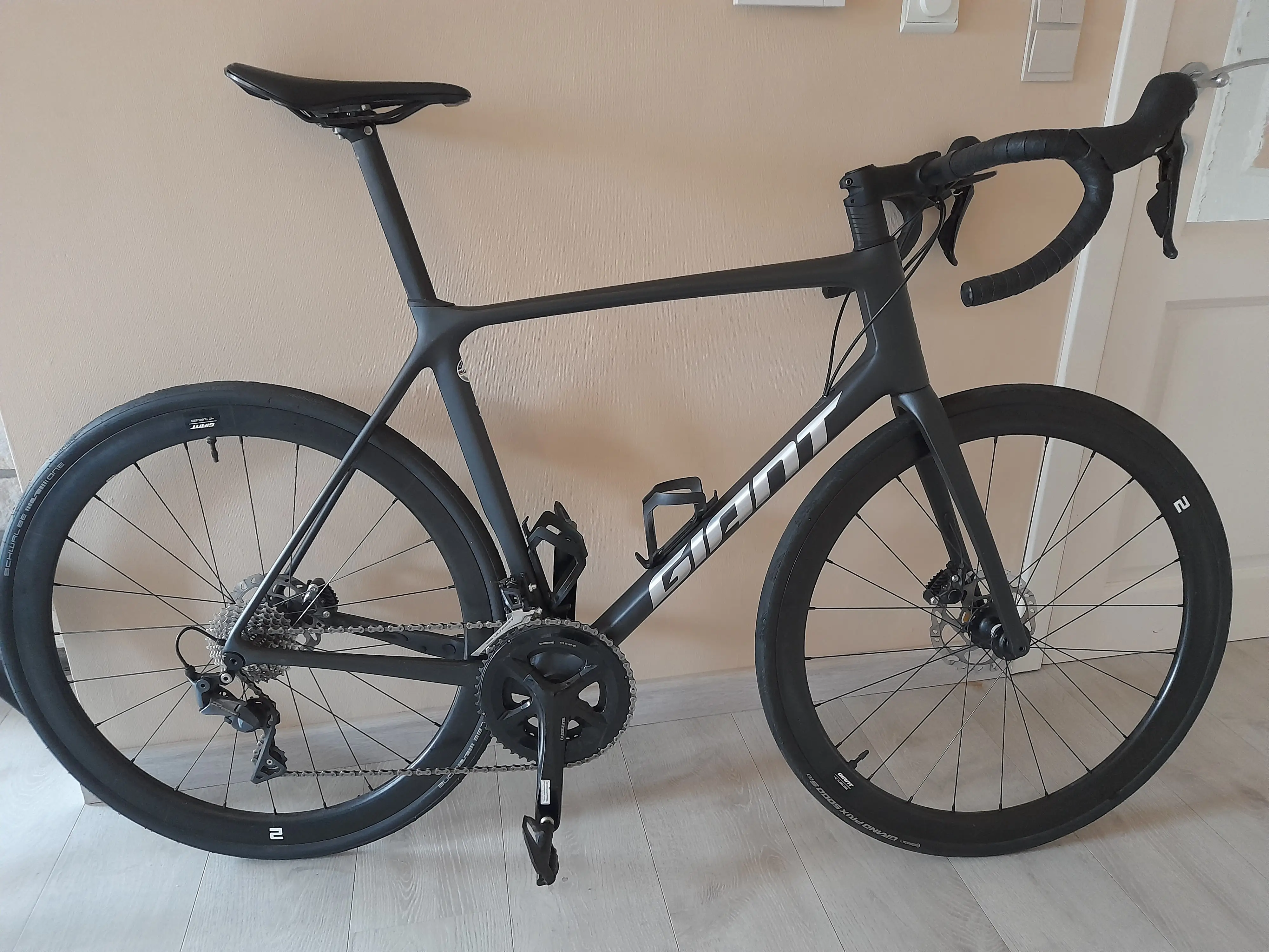 Giant TCR Advanced 1 Disc used in LG buycycle