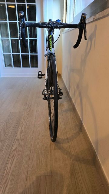 Giant TCR Advanced 1 2016 2016 Road & Gravel d'occasion — image 2 sur 8