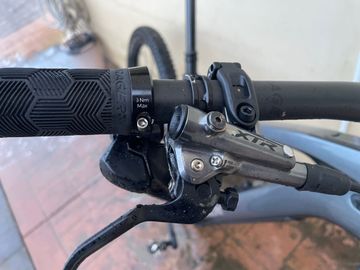 Używany Trek Fuel EXe 9.7 2023 2023 Mountainbike — zdjęcie 3 z 12