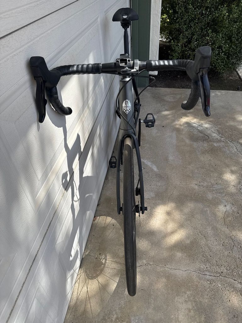 Used Bianchi Infinito Rival eTap AXS 2022 2022 Road & Gravel, Black — image 2 of 6