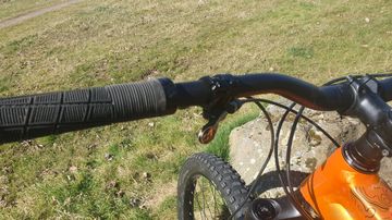 Used Giant Reign SRAM GX Eagle 2019 Mountainbike, Orange — image 11 of 15