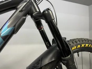 Used Trek Slash 8 29 2019 Mountainbike, Black — image 7 of 7