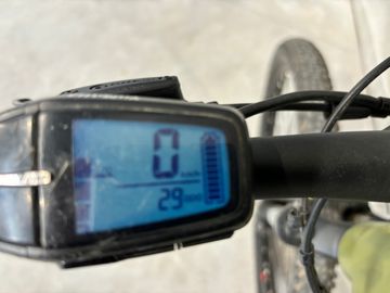 Tweedehands R RAYMON HardRay E 4.0 2022 2022 MTB