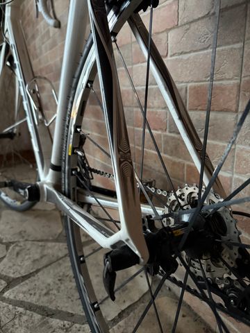 Used Scott CR1 20 2017 2017 Road & Gravel, White — image 5 of 11