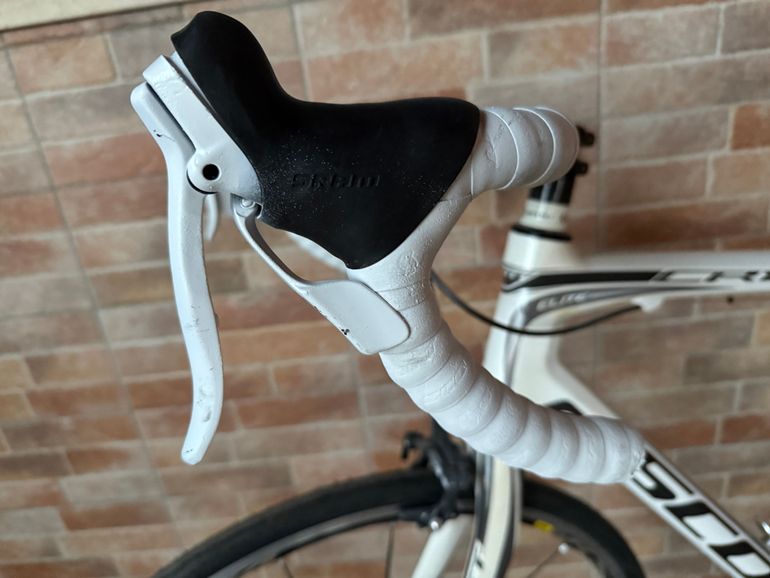Used Scott CR1 20 2017 2017 Road & Gravel, White — image 10 of 11