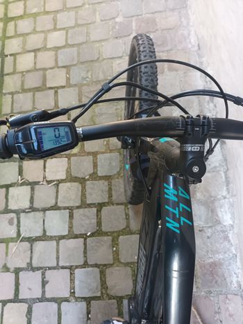 Used Haibike AllTrail 6 2024 2024 Mountainbike, Schwarz, 29 — image 1 of 3