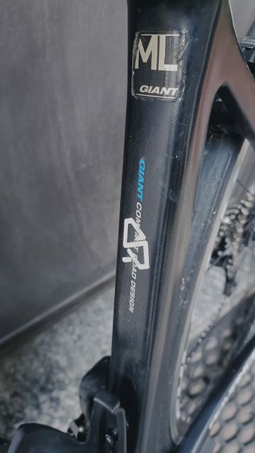 Used Giant TCR Advanced SL (ISP) 2010 2010 Road & Gravel, Blue — image 9 of 9