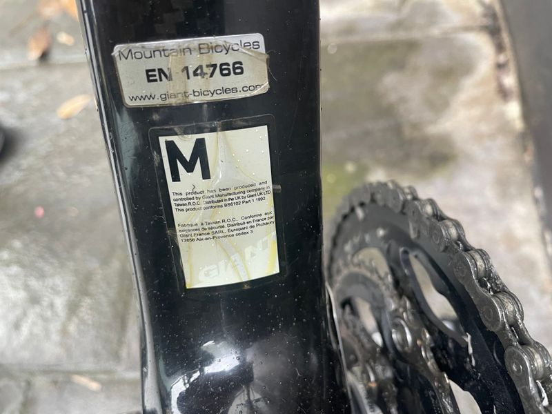 Used Giant XtC Advanced 2011 Mountainbike, Black — image 1 of 7