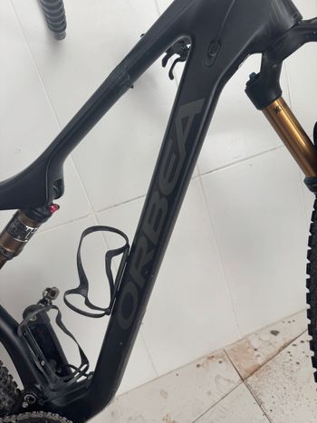 Orbea OIZ M10 TR 2020 2020 Mountainbike usato, Nero — immagine 2 di 5