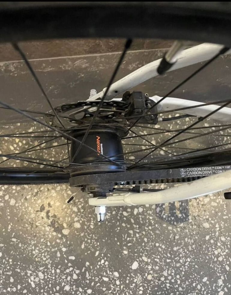 Used Canyon Commuter 5 2020 Road & Gravel — image 5 of 5