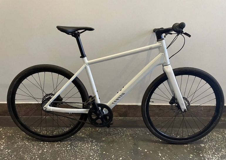 Used Canyon Commuter 5 2020 Road & Gravel — image 4 of 5