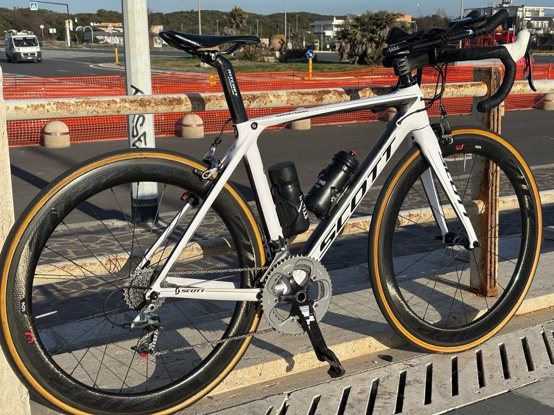 Motorbike Scott Foil 40 Scott Road Bike White Life Of An Amateur