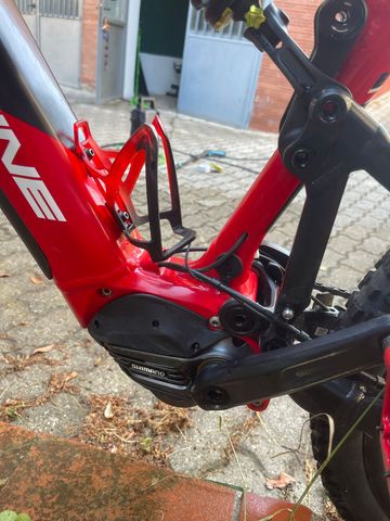 Used Rock Machine Blizzard Int-e 70 2024 Mountainbike, Red, 29 — image 5 of 16