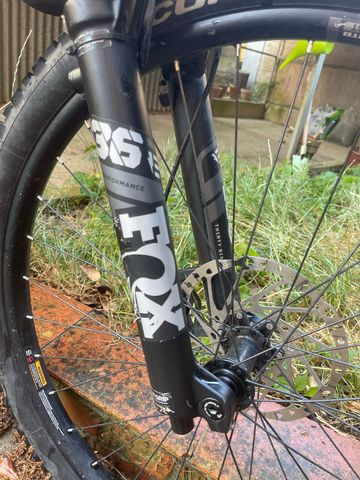 Used Rock Machine Blizzard Int-e 70 2024 Mountainbike, Red, 29 — image 7 of 16