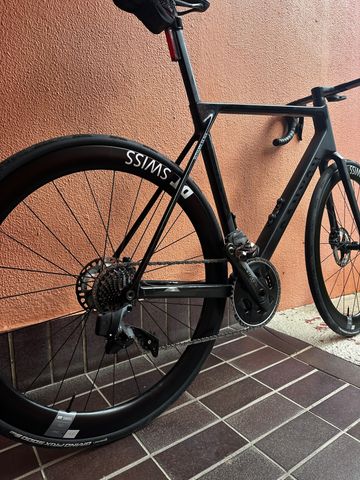 Gebrauchtes Canyon Ultimate CF SLX 8 eTap 2023 2023 Road & Gravel, Schwarz — Bild 2 von 6
