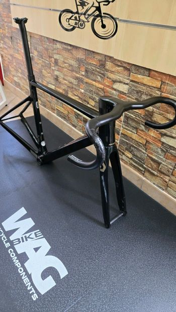 Used Scott Scott addict RC 2022 Road & Gravel, Green — image 2 of 6