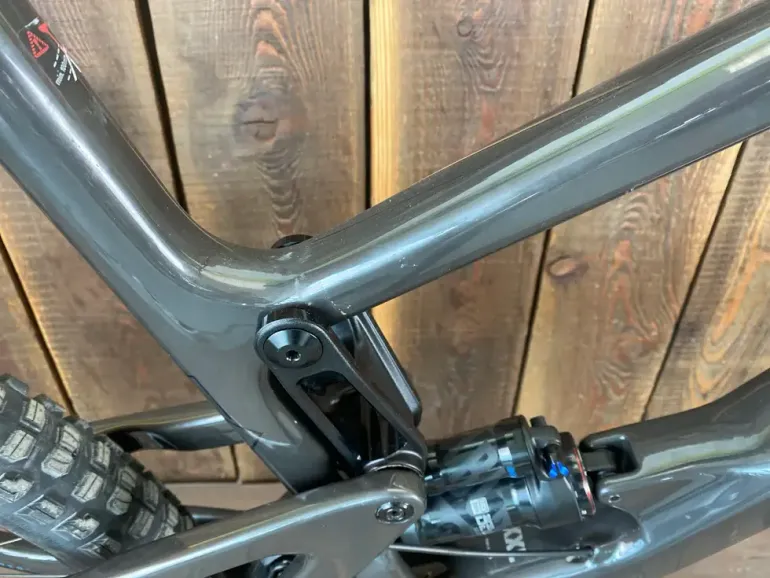 Used Santa Cruz Hightower C 2022 Mountainbike, Black — image 7 of 12