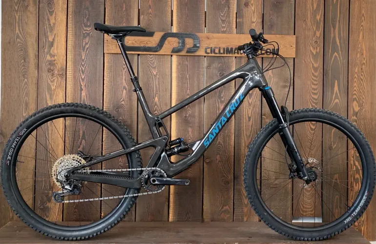 Used Santa Cruz Hightower C 2022 Mountainbike, Black — image 1 of 12