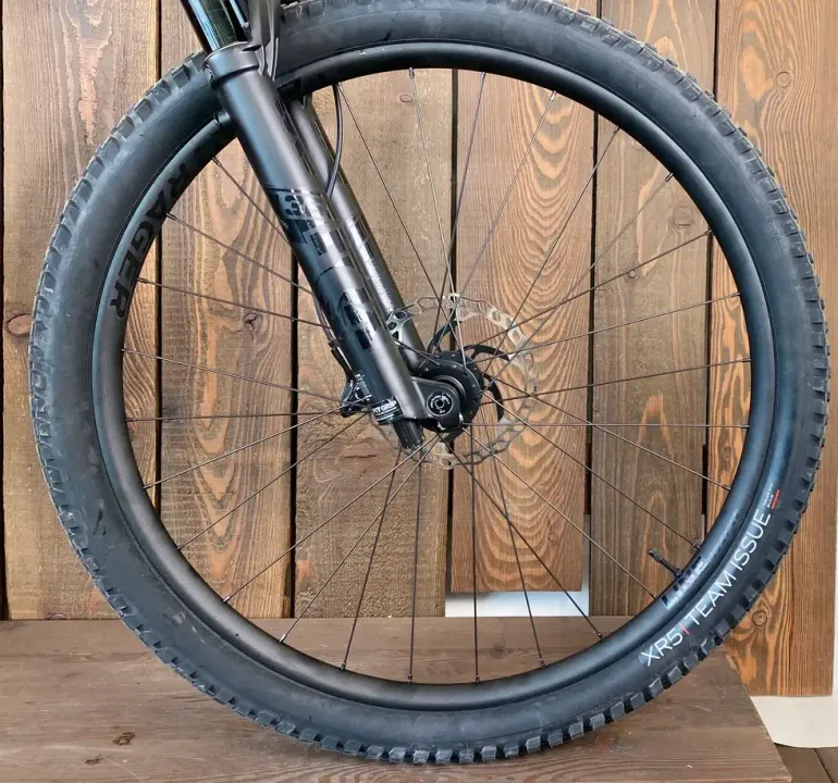 Used Santa Cruz Hightower C 2022 Mountainbike, Black — image 5 of 12