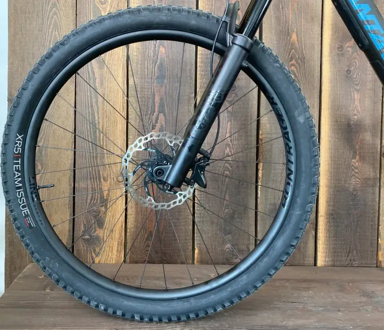 Used Santa Cruz Hightower C 2022 Mountainbike, Black — image 8 of 12