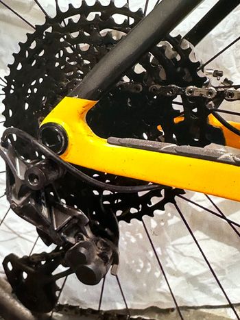 Used Trek Procaliber 9.7 2021 2021 Mountainbike, Orange, 29 — image 3 of 16