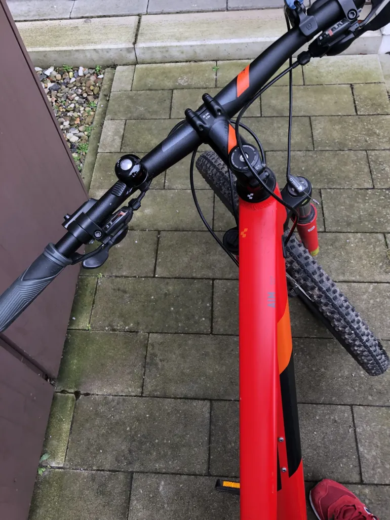 Used CUBE AIM Race 2020 Mountainbike, Red — image 3 of 4