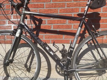 Used Trek Alpha 1.2 2015 Road & Gravel, Black — image 10 of 12