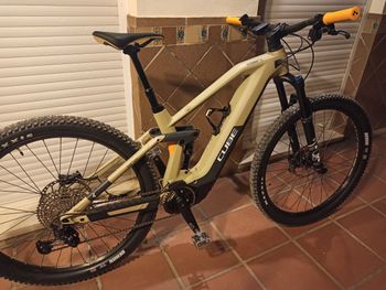 Used CUBE Stereo hybrid Shimano Deore XT 2021 Mountainbike, Orange — image 2 of 3