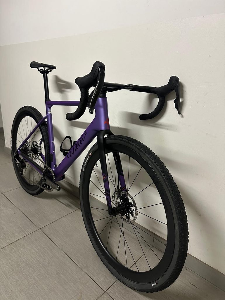 Used Wilier Rave SLR - Gravel SRAM RED XPLR AXS E1 1X13S 2024 2024 Road & Gravel, Purple — image 2 of 10